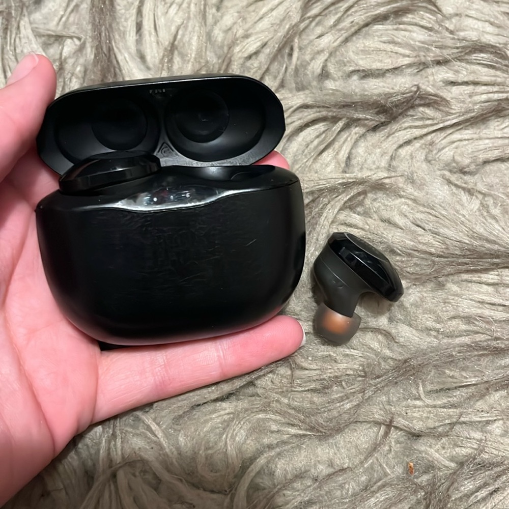JBL earbuds